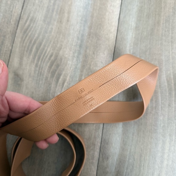 BB B-LOW THE BELT Faux Leather Adjustable Loop Ring Belt Gold Tan One Size - Picture 4 of 4
